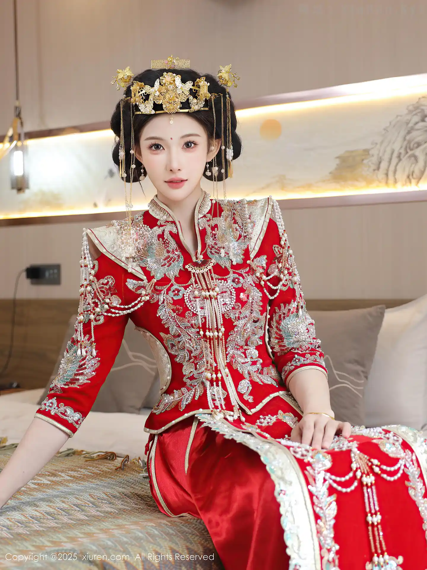 图片[6]-[XiuRen秀人网] VOL.10742 模特梨霜儿性感红色新娘服饰配肉色丝袜秀丰腴身材迷人诱惑写真84P-秀人网官方网站